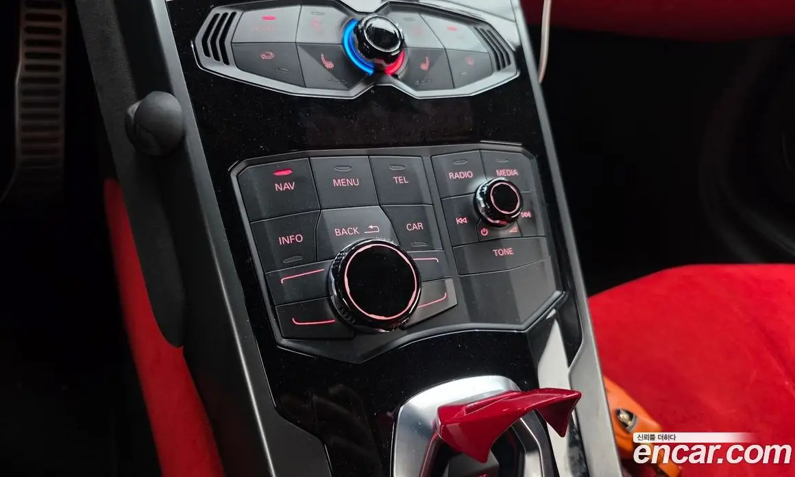 Lamborghini Huracan 2015 5.2 автомат (гидро), фото 13 Lamborghini Huracan 2015 5.2 автомат (гидро), фото 13