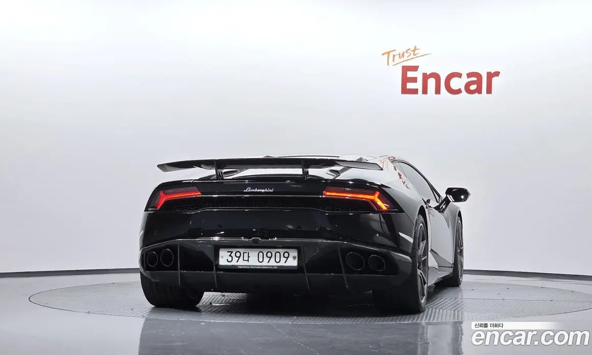 Lamborghini Huracan 2015 5.2 автомат (гидро), фото 4 Lamborghini Huracan 2015 5.2 автомат (гидро), фото 4