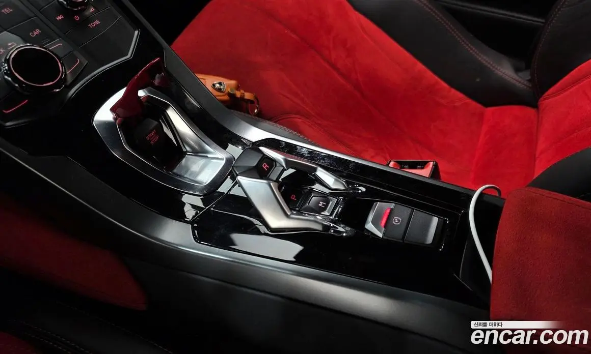 Lamborghini Huracan 2015 5.2 автомат (гидро), фото 9 Lamborghini Huracan 2015 5.2 автомат (гидро), фото 9