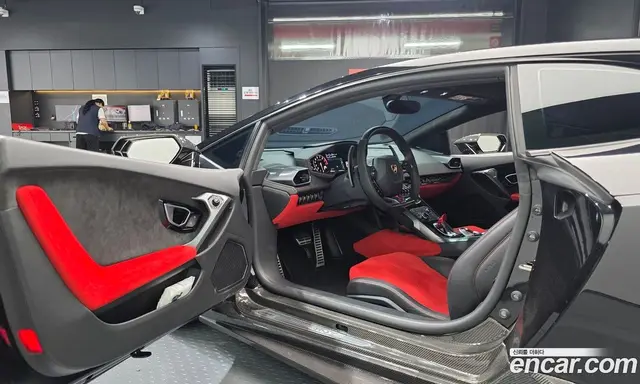 Lamborghini Huracan 2015 5.2 автомат (гидро), миниатюра 10 Lamborghini Huracan 2015 5.2 автомат (гидро), миниатюра 10