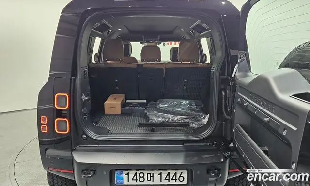 Land Rover Defender 2026 3.0 автомат (гидро), миниатюра 10 Land Rover Defender 2026 3.0 автомат (гидро), миниатюра 10