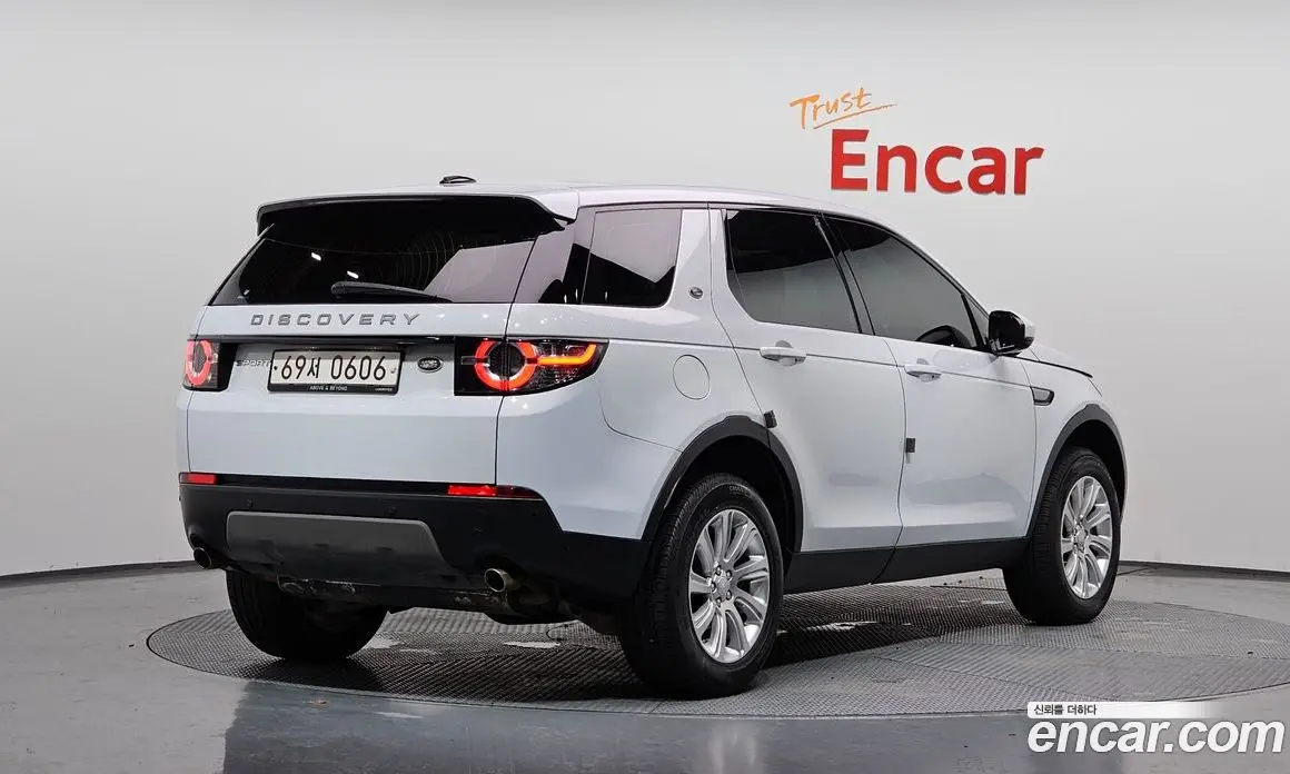 Land Rover Discovery Sport 2016 2.0 автомат (гидро), фото 2 Land Rover Discovery Sport 2016 2.0 автомат (гидро), фото 2