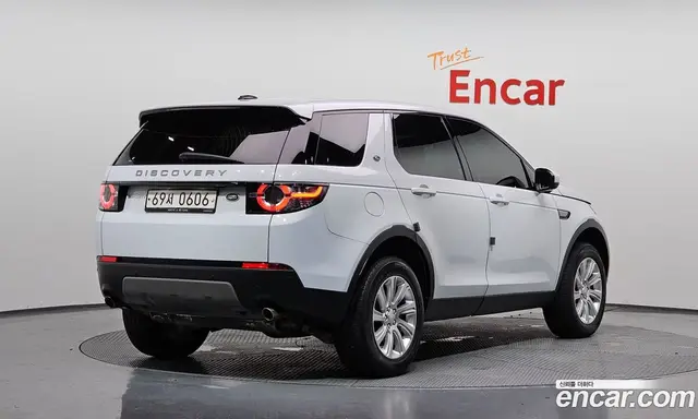 Land Rover Discovery Sport 2016 2.0 автомат (гидро), миниатюра 2 Land Rover Discovery Sport 2016 2.0 автомат (гидро), миниатюра 2