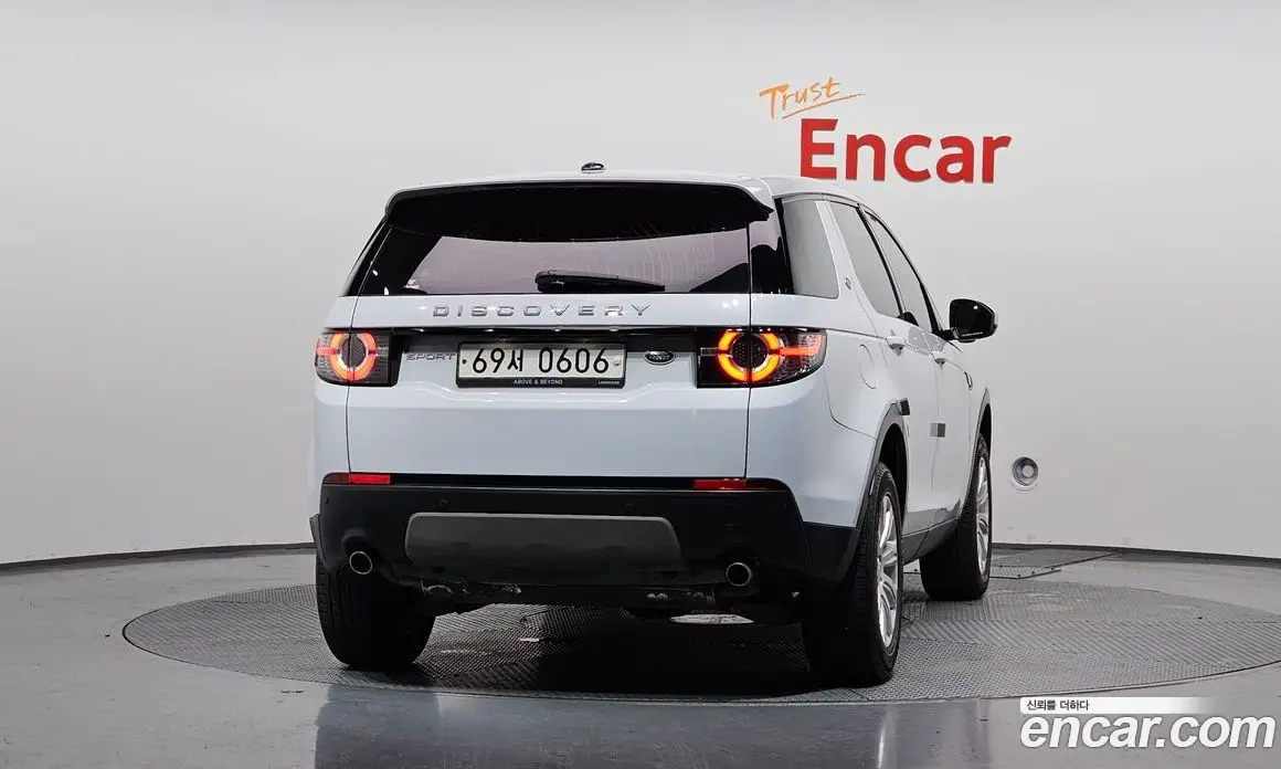 Land Rover Discovery Sport 2016 2.0 автомат (гидро), фото 4 Land Rover Discovery Sport 2016 2.0 автомат (гидро), фото 4
