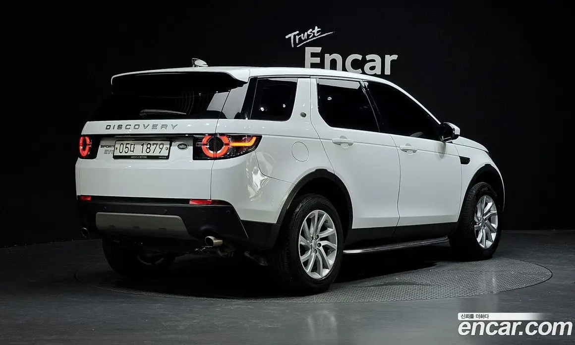 Land Rover Discovery Sport 2017 2.0 автомат (гидро), фото 2 Land Rover Discovery Sport 2017 2.0 автомат (гидро), фото 2