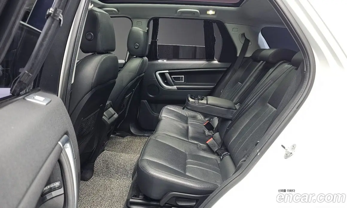 Land Rover Discovery Sport 2017 2.0 автомат (гидро), фото 12 Land Rover Discovery Sport 2017 2.0 автомат (гидро), фото 12