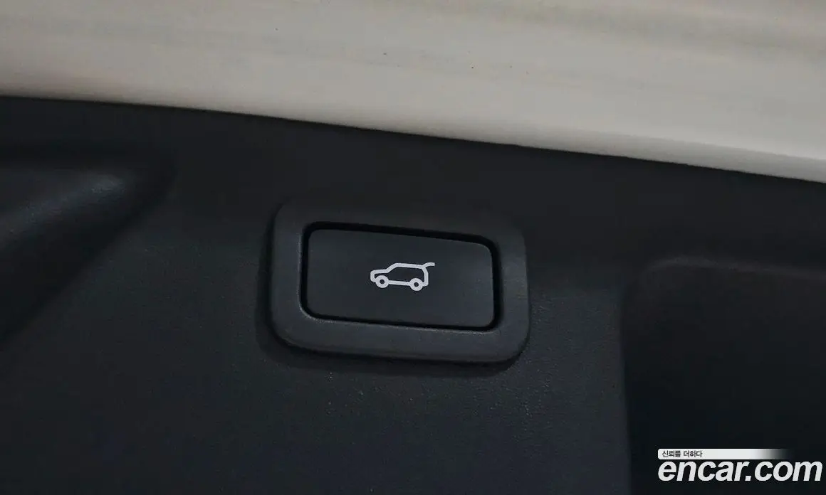 Land Rover Discovery Sport 2017 2.0 автомат (гидро), фото 20 Land Rover Discovery Sport 2017 2.0 автомат (гидро), фото 20