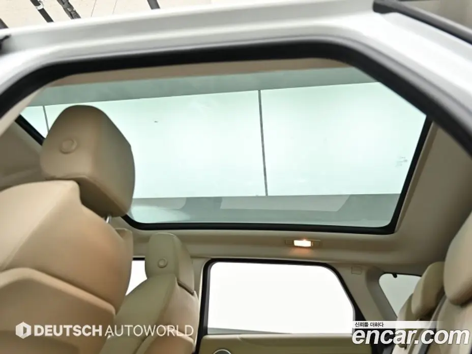 Land Rover Range Rover Evoque 2018 2.0 автомат (гидро), фото 18 Land Rover Range Rover Evoque 2018 2.0 автомат (гидро), фото 18