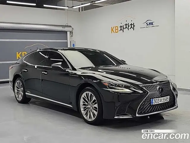 Lexus LS 2018 3.5 автомат (гидро), миниатюра 4 Lexus LS 2018 3.5 автомат (гидро), миниатюра 4