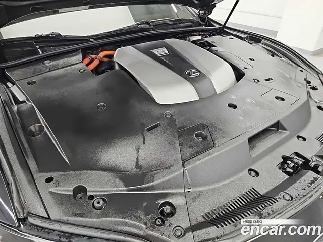 Lexus LS 2018 3.5 автомат (гидро), миниатюра 5 Lexus LS 2018 3.5 автомат (гидро), миниатюра 5