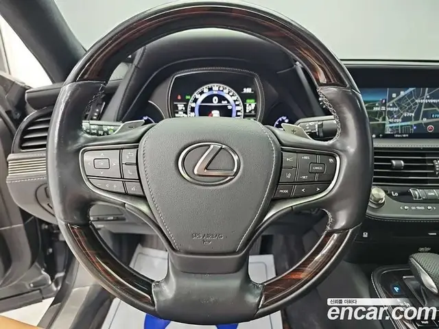 Lexus LS 2018 3.5 автомат (гидро), миниатюра 7 Lexus LS 2018 3.5 автомат (гидро), миниатюра 7
