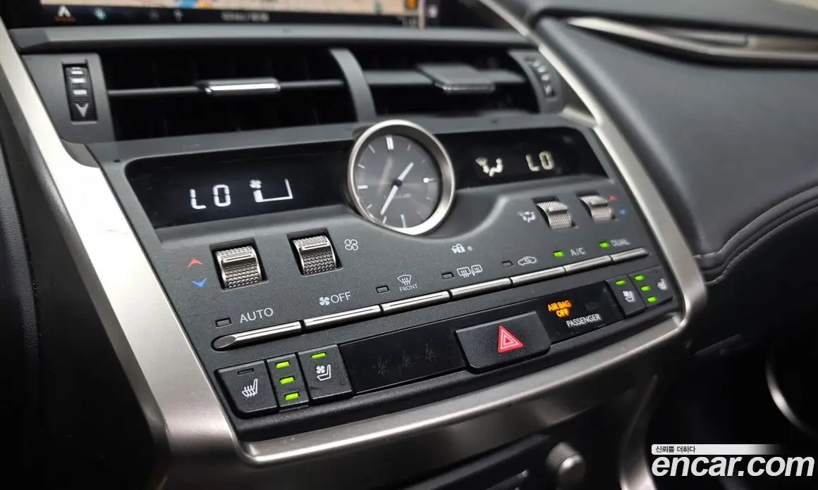 Lexus NX 2019 2.5 автомат (гидро), фото 16 Lexus NX 2019 2.5 автомат (гидро), фото 16