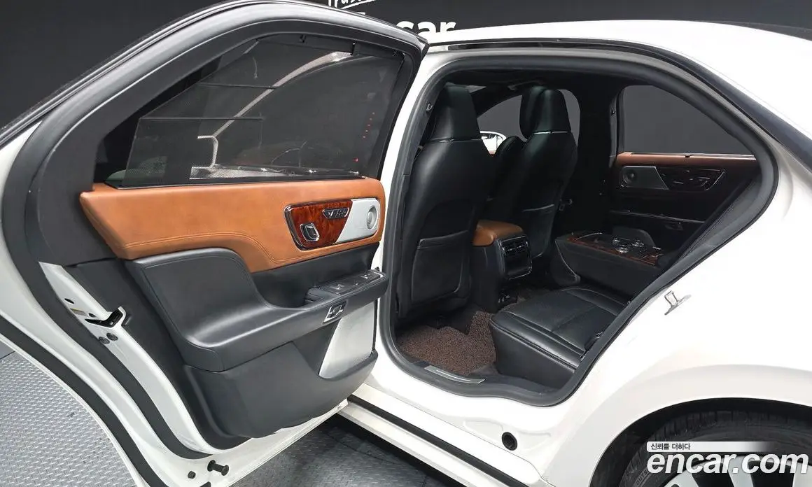 Lincoln Continental 2017 3.0 автомат (гидро), фото 16 Lincoln Continental 2017 3.0 автомат (гидро), фото 16