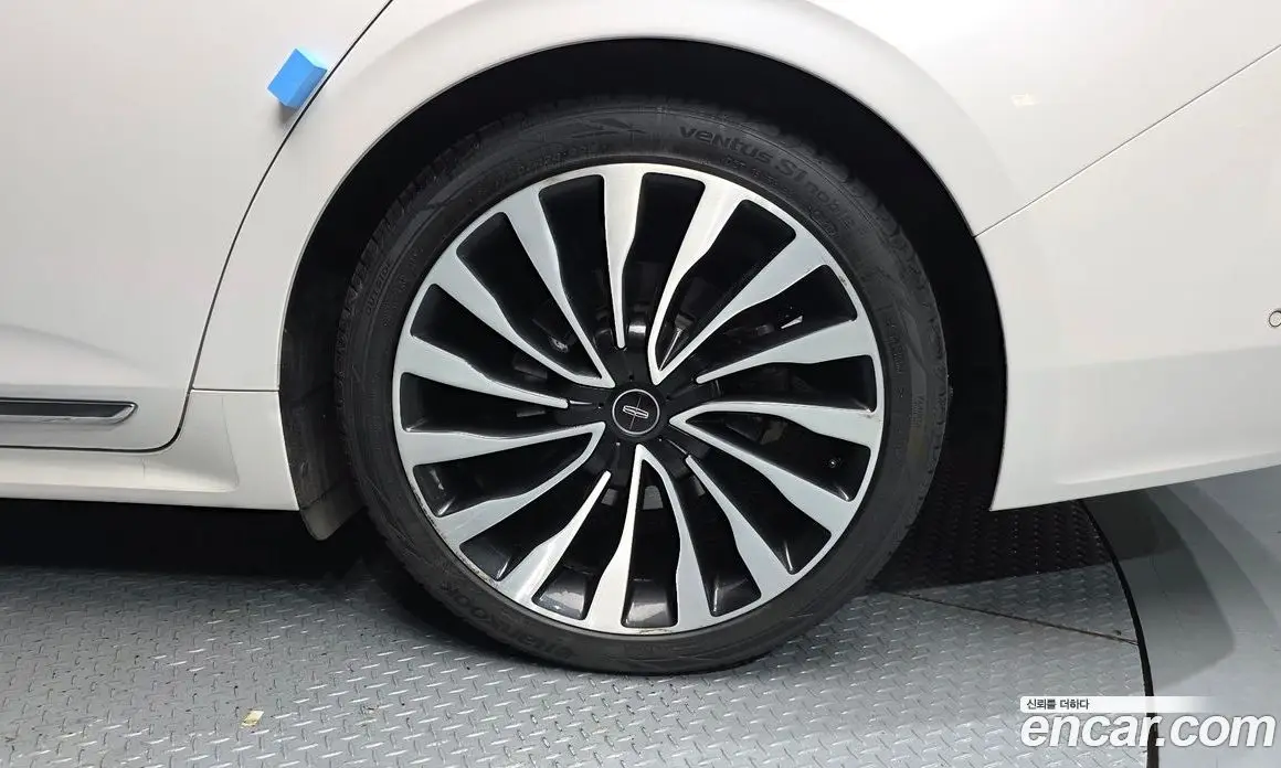 Lincoln Continental 2017 3.0 автомат (гидро), фото 7 Lincoln Continental 2017 3.0 автомат (гидро), фото 7