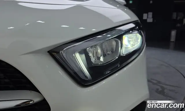 Mercedes-Benz A-Class 2020 2.0 автомат (гидро), миниатюра 8 Mercedes-Benz A-Class 2020 2.0 автомат (гидро), миниатюра 8