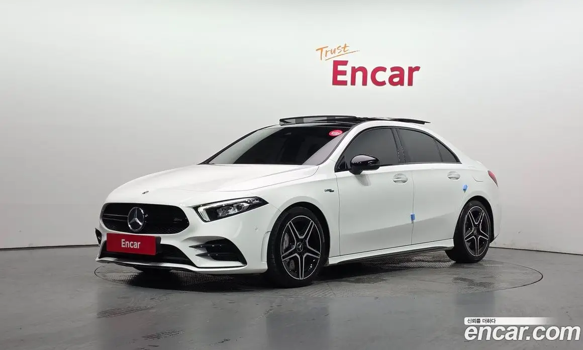 Mercedes-Benz A-Class 2022 2.0 автомат (гидро), фото 1 Mercedes-Benz A-Class 2022 2.0 автомат (гидро), фото 1