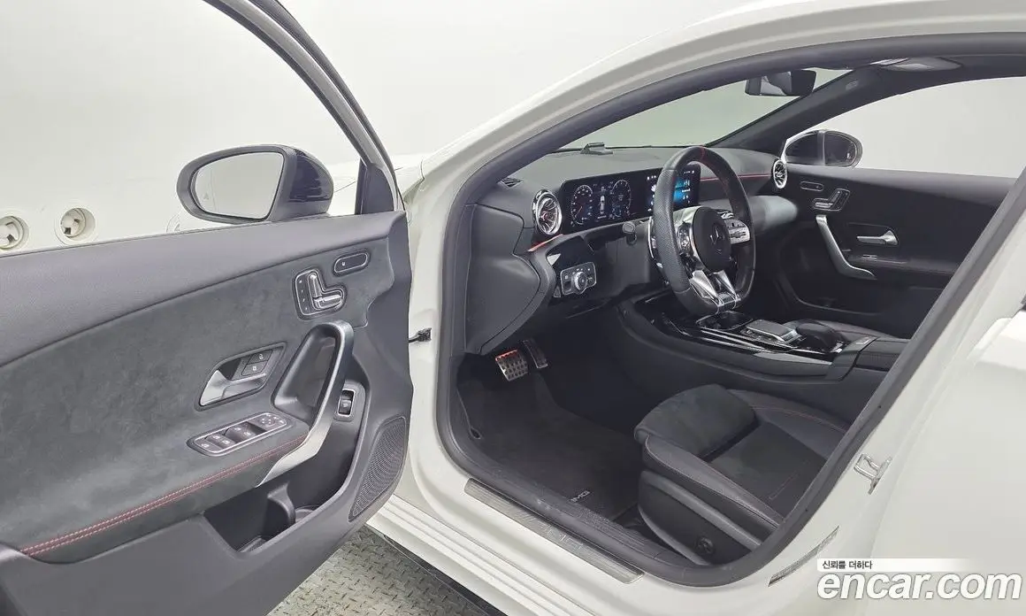 Mercedes-Benz A-Class 2022 2.0 автомат (гидро), фото 13 Mercedes-Benz A-Class 2022 2.0 автомат (гидро), фото 13