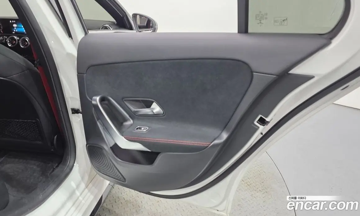 Mercedes-Benz A-Class 2022 2.0 автомат (гидро), фото 15 Mercedes-Benz A-Class 2022 2.0 автомат (гидро), фото 15
