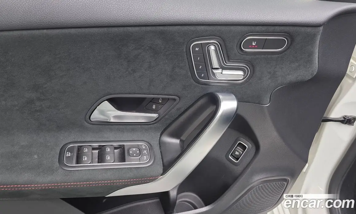 Mercedes-Benz A-Class 2022 2.0 автомат (гидро), фото 27 Mercedes-Benz A-Class 2022 2.0 автомат (гидро), фото 27
