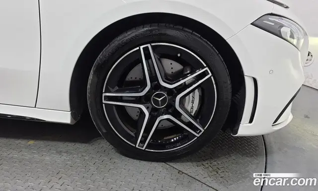 Mercedes-Benz A-Class 2022 2.0 автомат (гидро), миниатюра 7 Mercedes-Benz A-Class 2022 2.0 автомат (гидро), миниатюра 7