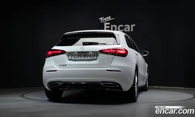 Mercedes-Benz A-Class 2023 2.0 автомат (гидро), миниатюра 4 Mercedes-Benz A-Class 2023 2.0 автомат (гидро), миниатюра 4