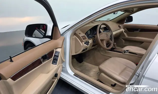 Mercedes-Benz C-Class 2008 3.0 автомат (гидро), миниатюра 10 Mercedes-Benz C-Class 2008 3.0 автомат (гидро), миниатюра 10