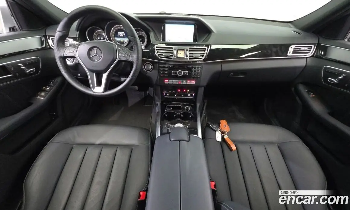 Mercedes-Benz E-Class 2013 3.5 автомат (гидро), фото 7 Mercedes-Benz E-Class 2013 3.5 автомат (гидро), фото 7