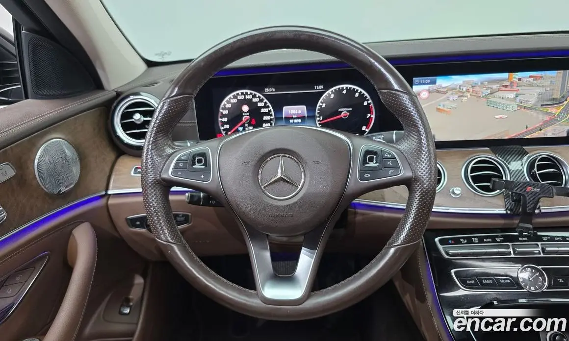 Mercedes-Benz E-Class 2017 2.0 автомат (гидро), фото 13 Mercedes-Benz E-Class 2017 2.0 автомат (гидро), фото 13