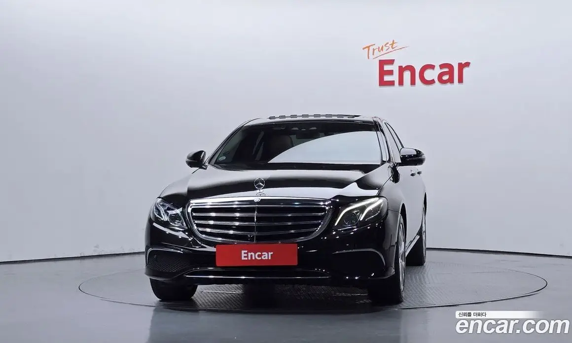 Mercedes-Benz E-Class 2017 2.0 автомат (гидро), фото 3 Mercedes-Benz E-Class 2017 2.0 автомат (гидро), фото 3