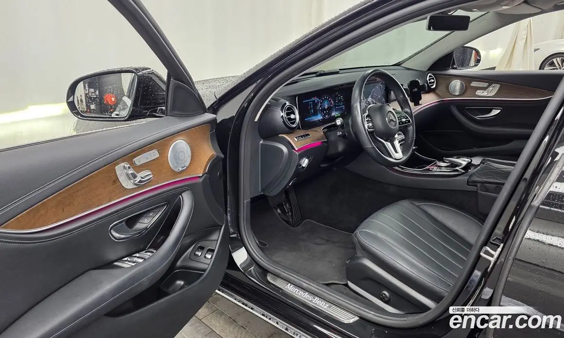 Mercedes-Benz E-Class 2019 2.0 автомат (гидро), фото 13 Mercedes-Benz E-Class 2019 2.0 автомат (гидро), фото 13