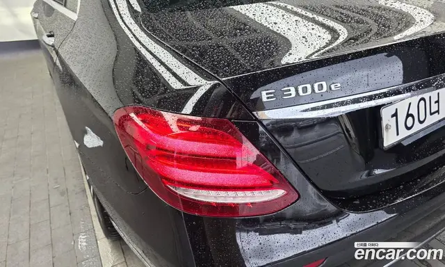 Mercedes-Benz E-Class 2019 2.0 автомат (гидро), миниатюра 9 Mercedes-Benz E-Class 2019 2.0 автомат (гидро), миниатюра 9