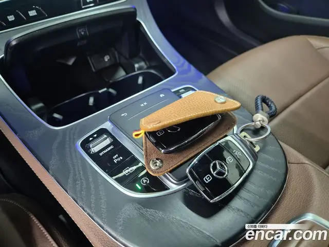 Mercedes-Benz E-Class 2021 2.0 автомат (гидро), миниатюра 10 Mercedes-Benz E-Class 2021 2.0 автомат (гидро), миниатюра 10