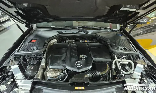 Mercedes-Benz E-Class 2021 1.9 автомат (гидро), миниатюра 6 Mercedes-Benz E-Class 2021 1.9 автомат (гидро), миниатюра 6