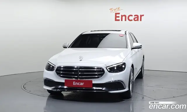 Mercedes-Benz E-Class 2022 2.0 автомат (гидро), миниатюра 3 Mercedes-Benz E-Class 2022 2.0 автомат (гидро), миниатюра 3