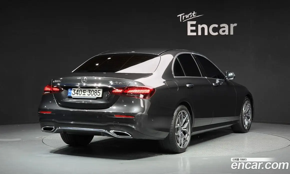 Mercedes-Benz E-Class 2022 1.9 автомат (гидро), фото 2 Mercedes-Benz E-Class 2022 1.9 автомат (гидро), фото 2