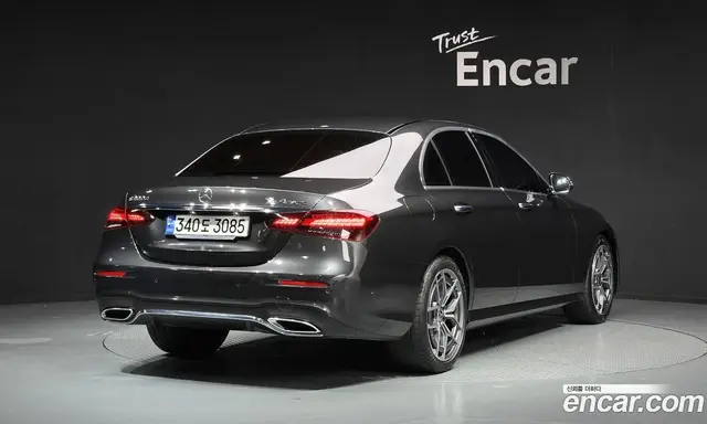 Mercedes-Benz E-Class 2022 1.9 автомат (гидро), миниатюра 2 Mercedes-Benz E-Class 2022 1.9 автомат (гидро), миниатюра 2