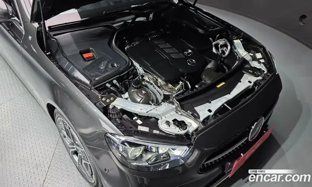 Mercedes-Benz E-Class 2022 1.9 автомат (гидро), миниатюра 6 Mercedes-Benz E-Class 2022 1.9 автомат (гидро), миниатюра 6