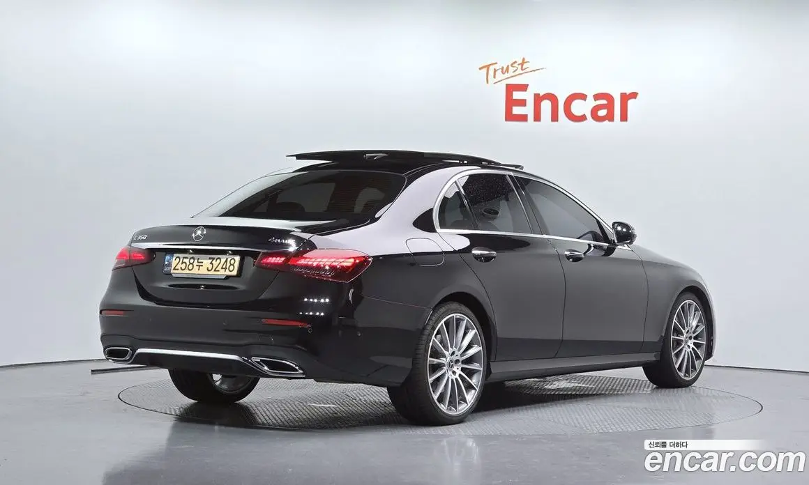 Mercedes-Benz E-Class 2022 2.0 автомат (гидро), фото 2 Mercedes-Benz E-Class 2022 2.0 автомат (гидро), фото 2
