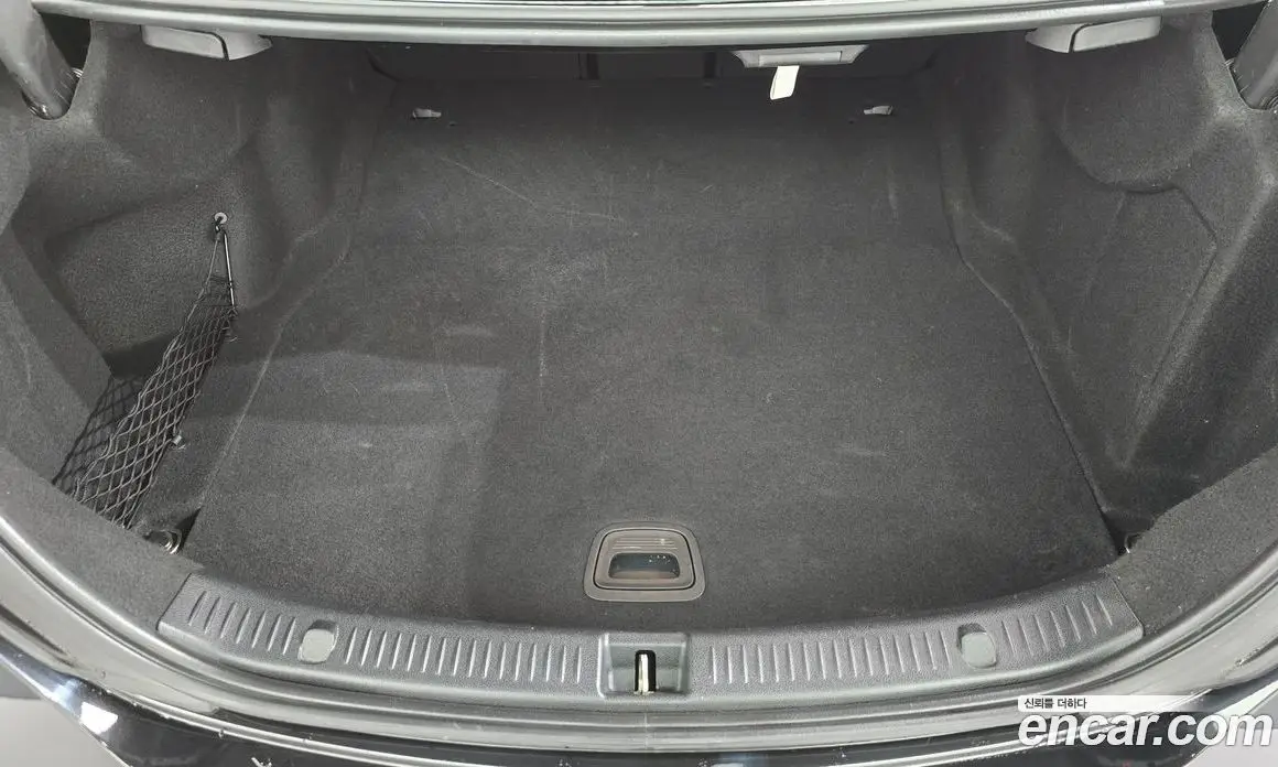 Mercedes-Benz E-Class 2022 2.0 автомат (гидро), фото 31 Mercedes-Benz E-Class 2022 2.0 автомат (гидро), фото 31