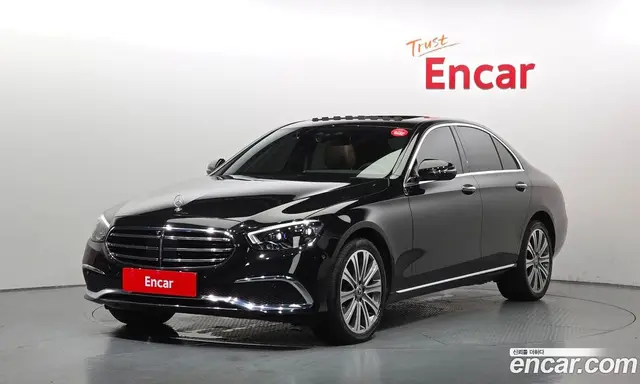 Mercedes-Benz E-Class 2023 2.0 автомат (гидро), миниатюра 1 Mercedes-Benz E-Class 2023 2.0 автомат (гидро), миниатюра 1