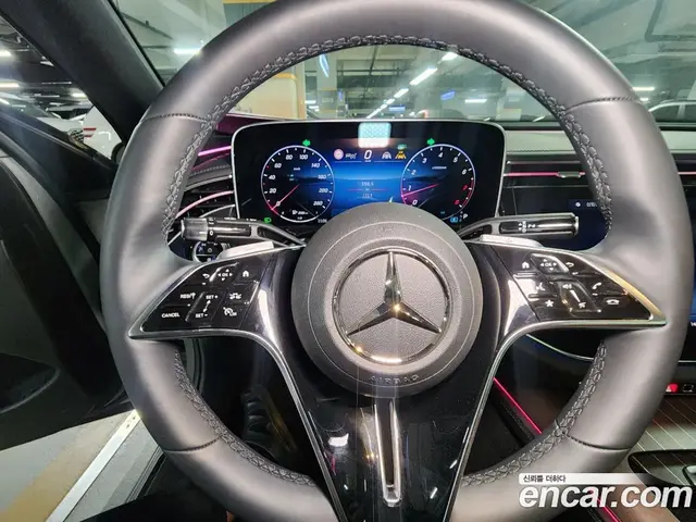Mercedes-Benz E-Class 2025 2.0 автомат (гидро), миниатюра 12