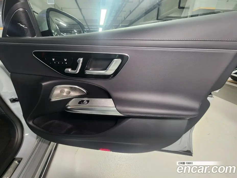 Mercedes-Benz E-Class 2025 2.0 автомат (гидро), фото 9