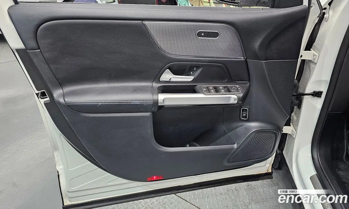 Mercedes-Benz GLB-Class 2022 1.9 автомат (гидро), фото 14