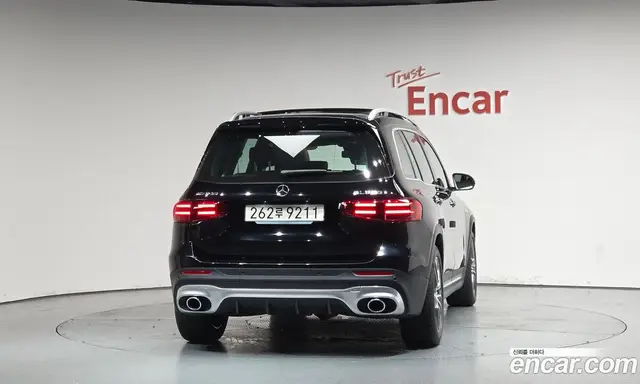Mercedes-Benz GLB-Class 2025 2.0 автомат (гидро), миниатюра 3