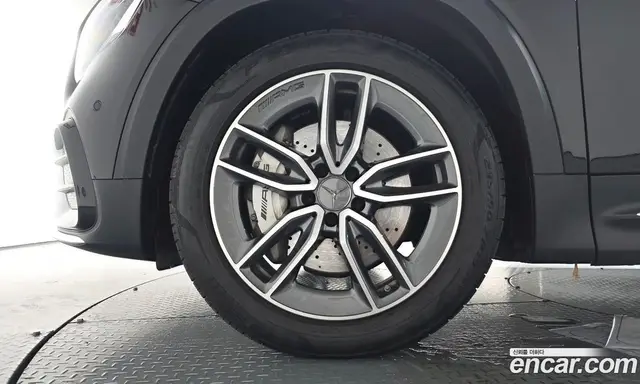 Mercedes-Benz GLB-Class 2025 2.0 автомат (гидро), миниатюра 4