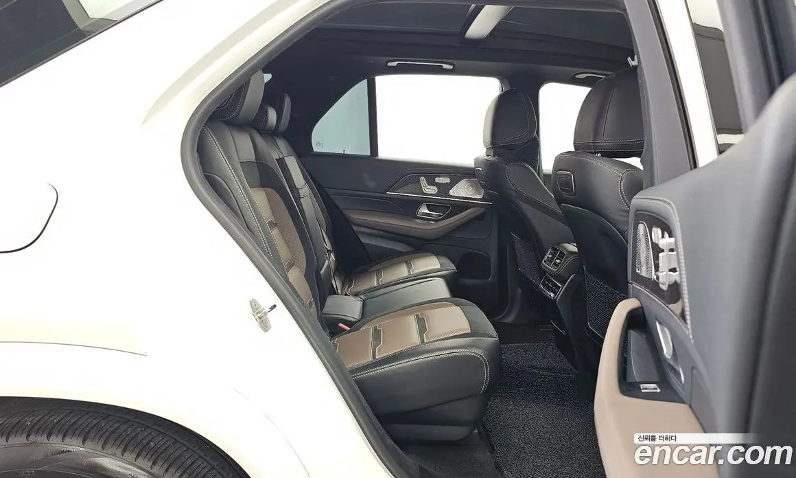 Mercedes-Benz GLE-Class 2020 3.0 автомат (гидро), фото 18 Mercedes-Benz GLE-Class 2020 3.0 автомат (гидро), фото 18