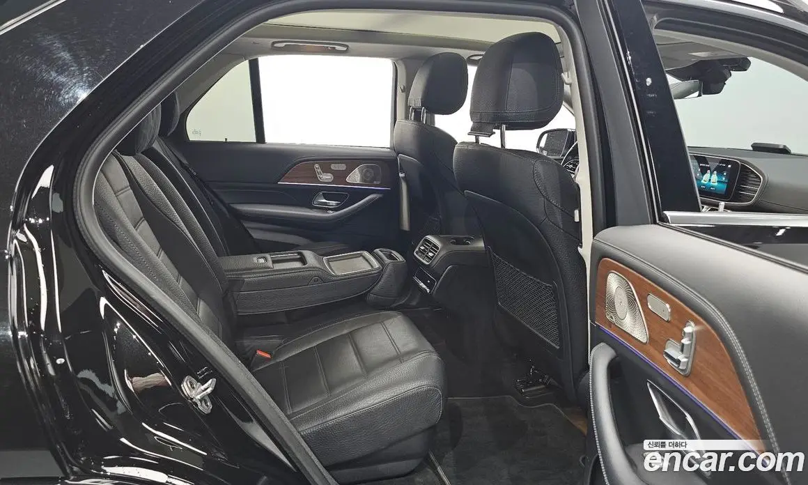 Mercedes-Benz GLE-Class 2021 3.0 автомат (гидро), фото 16 Mercedes-Benz GLE-Class 2021 3.0 автомат (гидро), фото 16