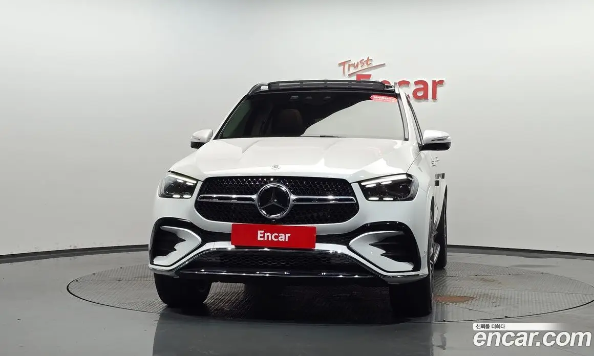 Mercedes-Benz GLE-Class 2025 3.0 автомат (гидро), фото 2 Mercedes-Benz GLE-Class 2025 3.0 автомат (гидро), фото 2