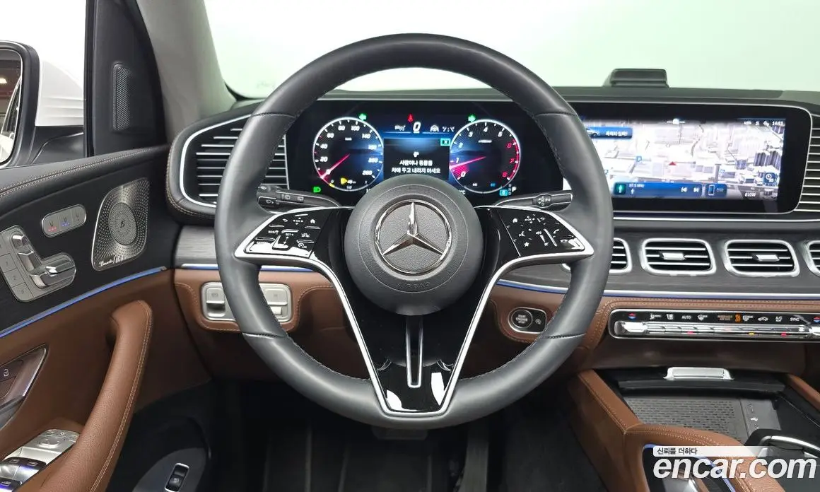 Mercedes-Benz GLE-Class 2025 3.0 автомат (гидро), фото 18 Mercedes-Benz GLE-Class 2025 3.0 автомат (гидро), фото 18