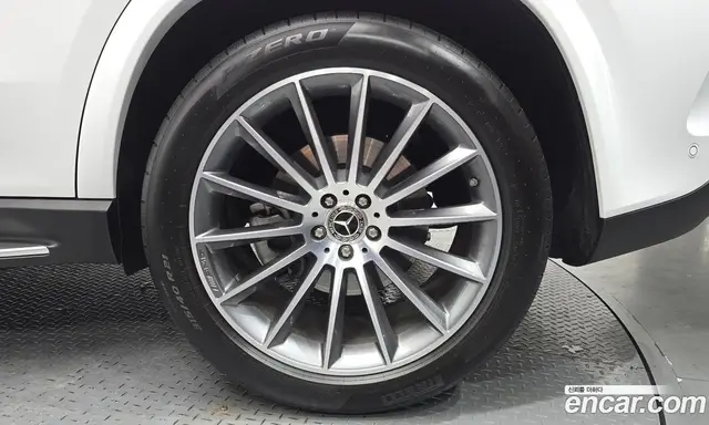 Mercedes-Benz GLE-Class 2025 3.0 автомат (гидро), миниатюра 6 Mercedes-Benz GLE-Class 2025 3.0 автомат (гидро), миниатюра 6